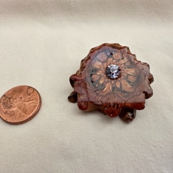 Vintage Pinecone Brooch - Picture 7 of 7